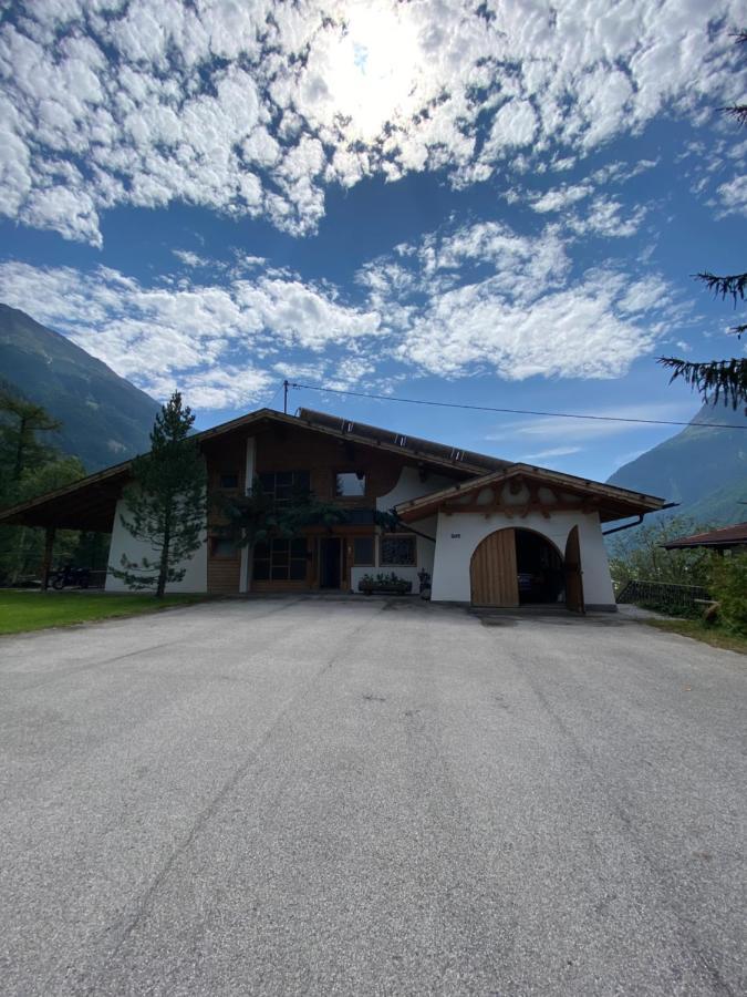 Apartamento Raimund Mrak Dependance Längenfeld Exterior foto